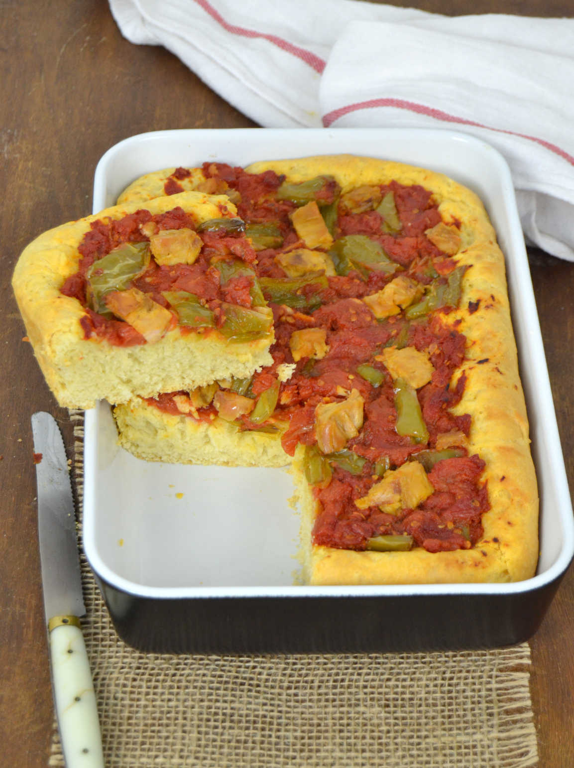 coca de tomate valenciana