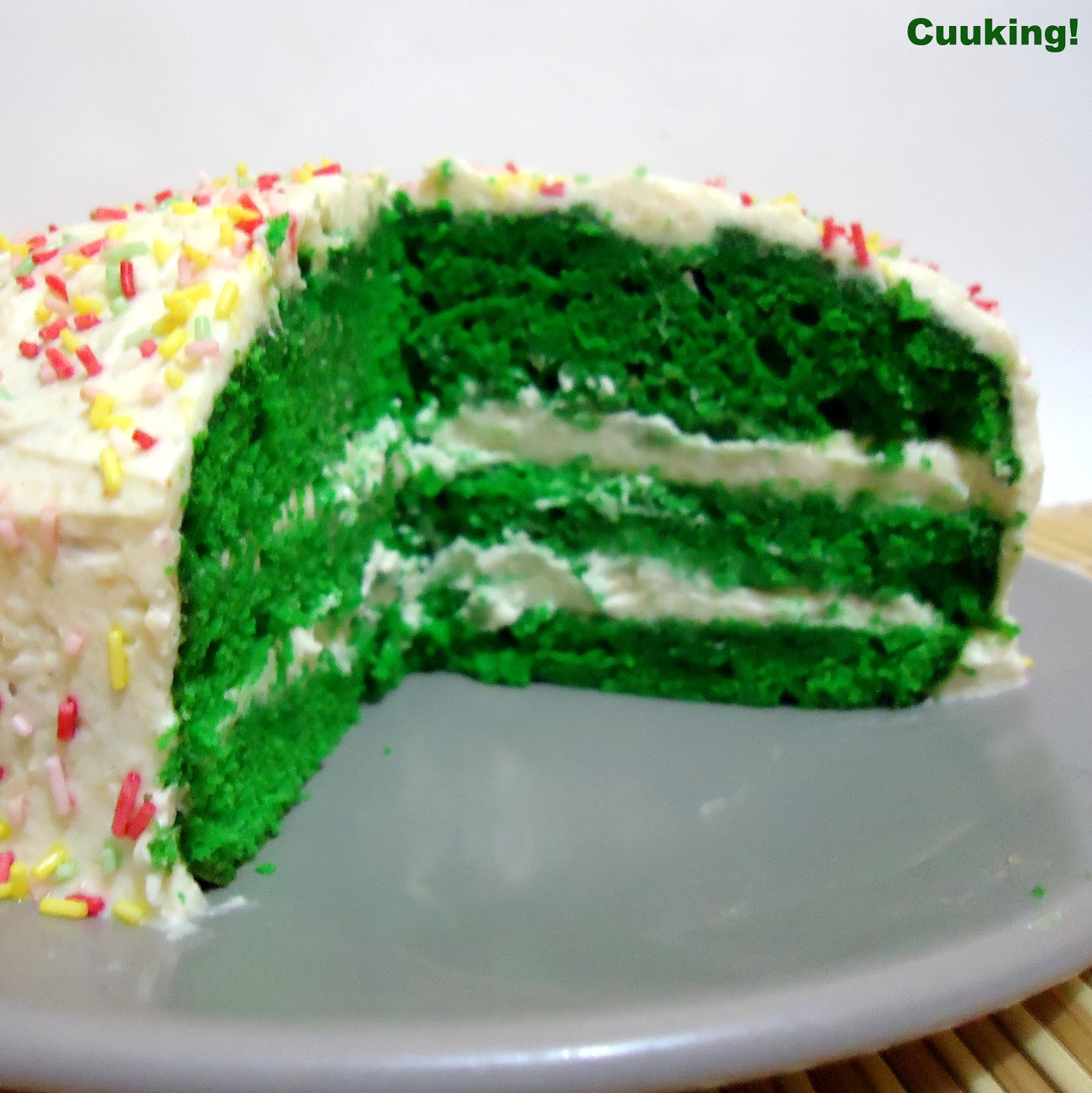 Tarta "Green velvet" con crema de almendras