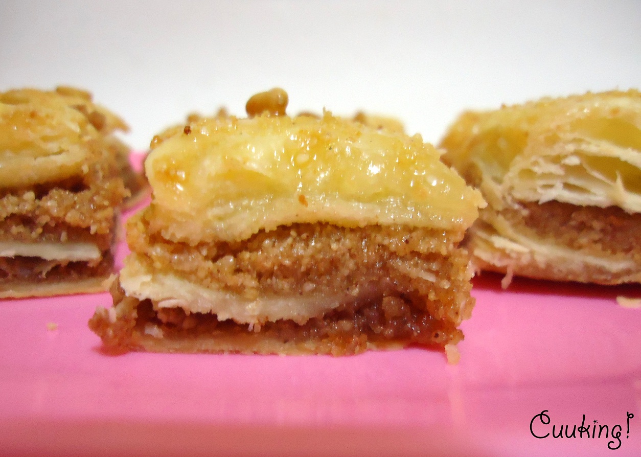 Baklava hojaldrada de almendras, piñones y jengibre