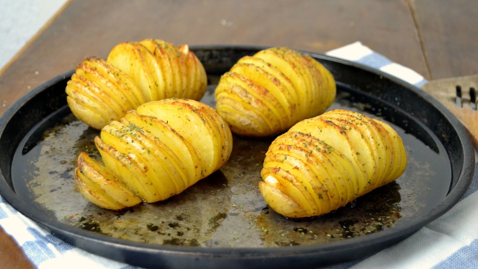 Patatas al horno Hasselback