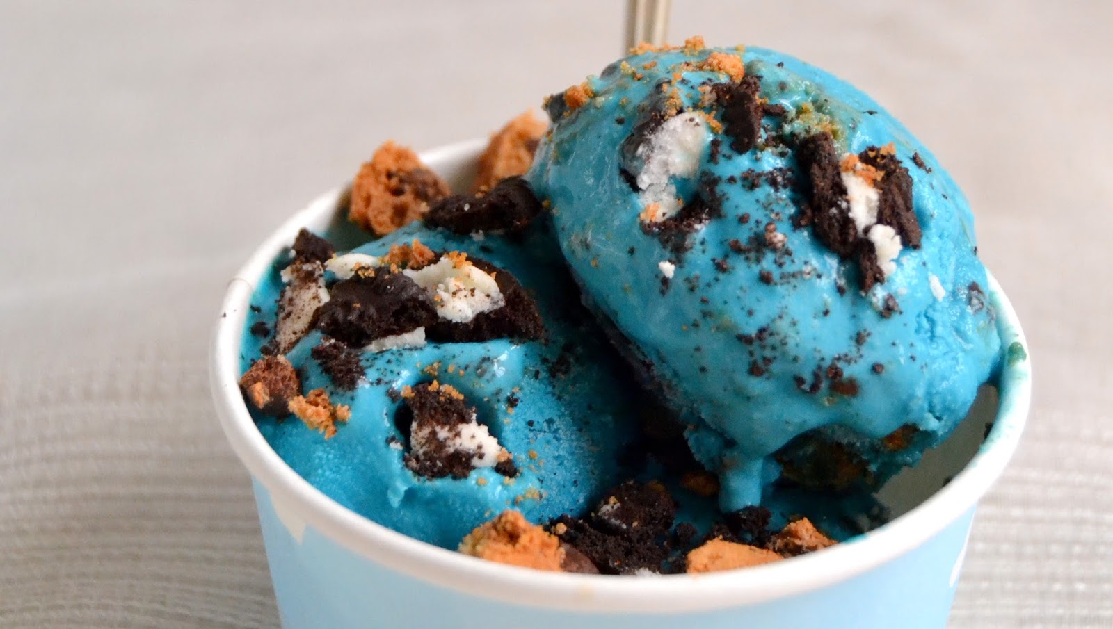 Helado de monstruo de las galletas cookie monster ice cream