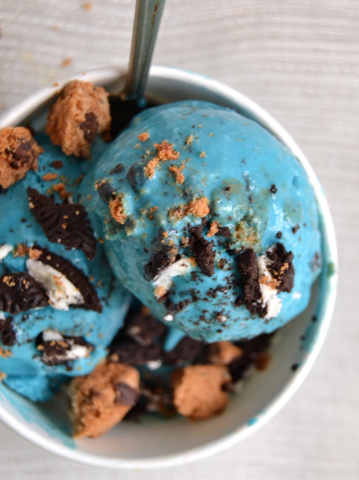 Helado de monstruo de las galletas cookie monster ice cream