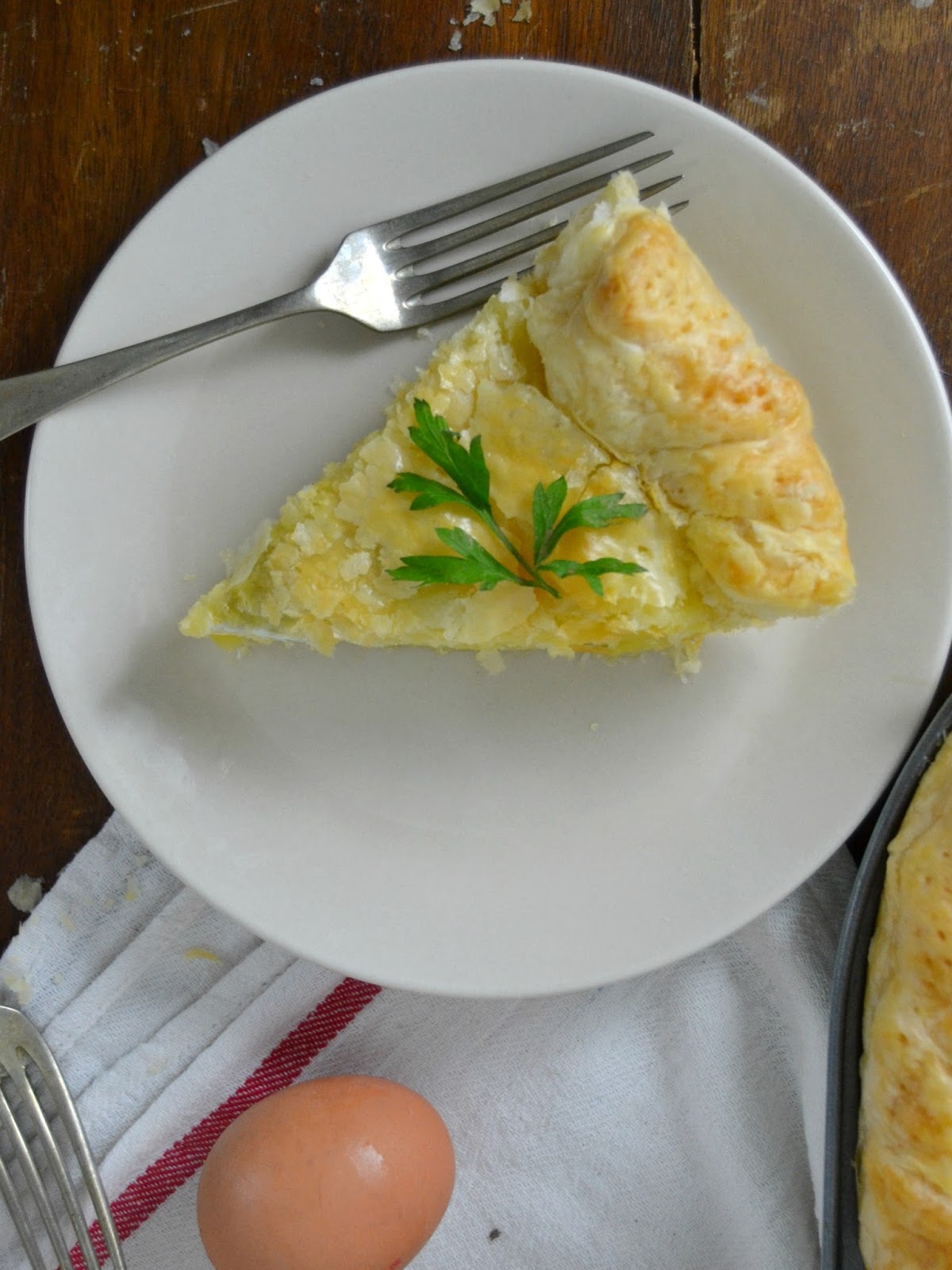 Hojaldre relleno de tortilla de patatas