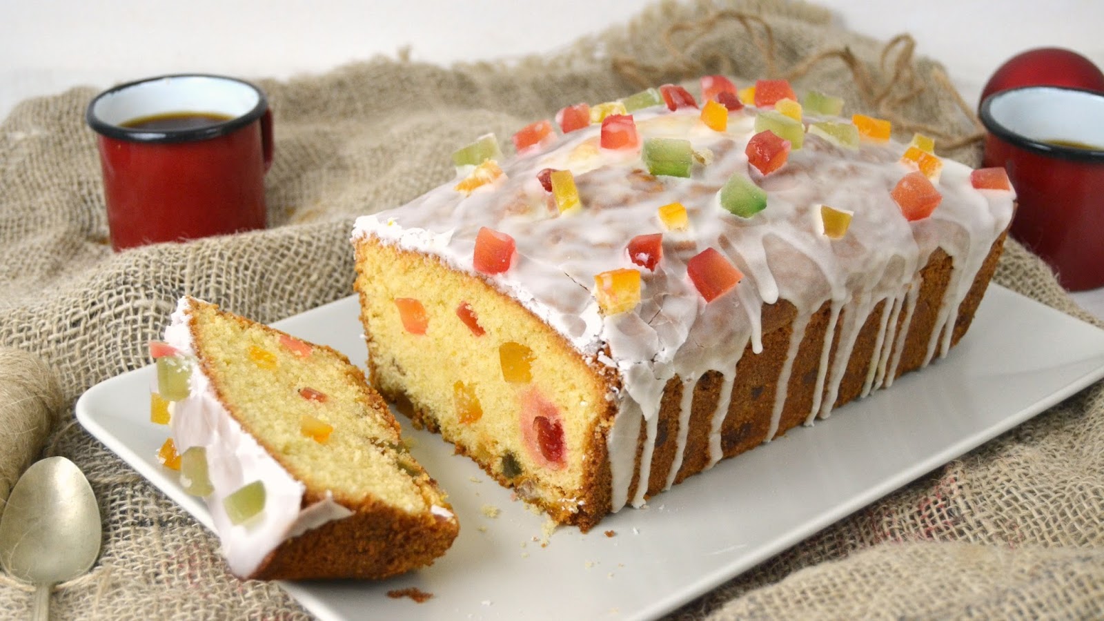 Bizcocho de Navidad con fruta confitada