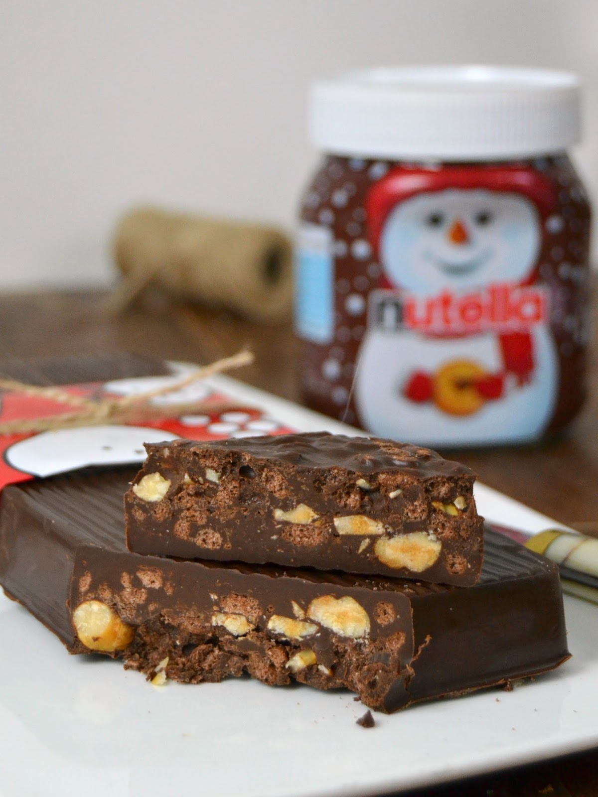 Turrón de chocolate crujiente con Nutella