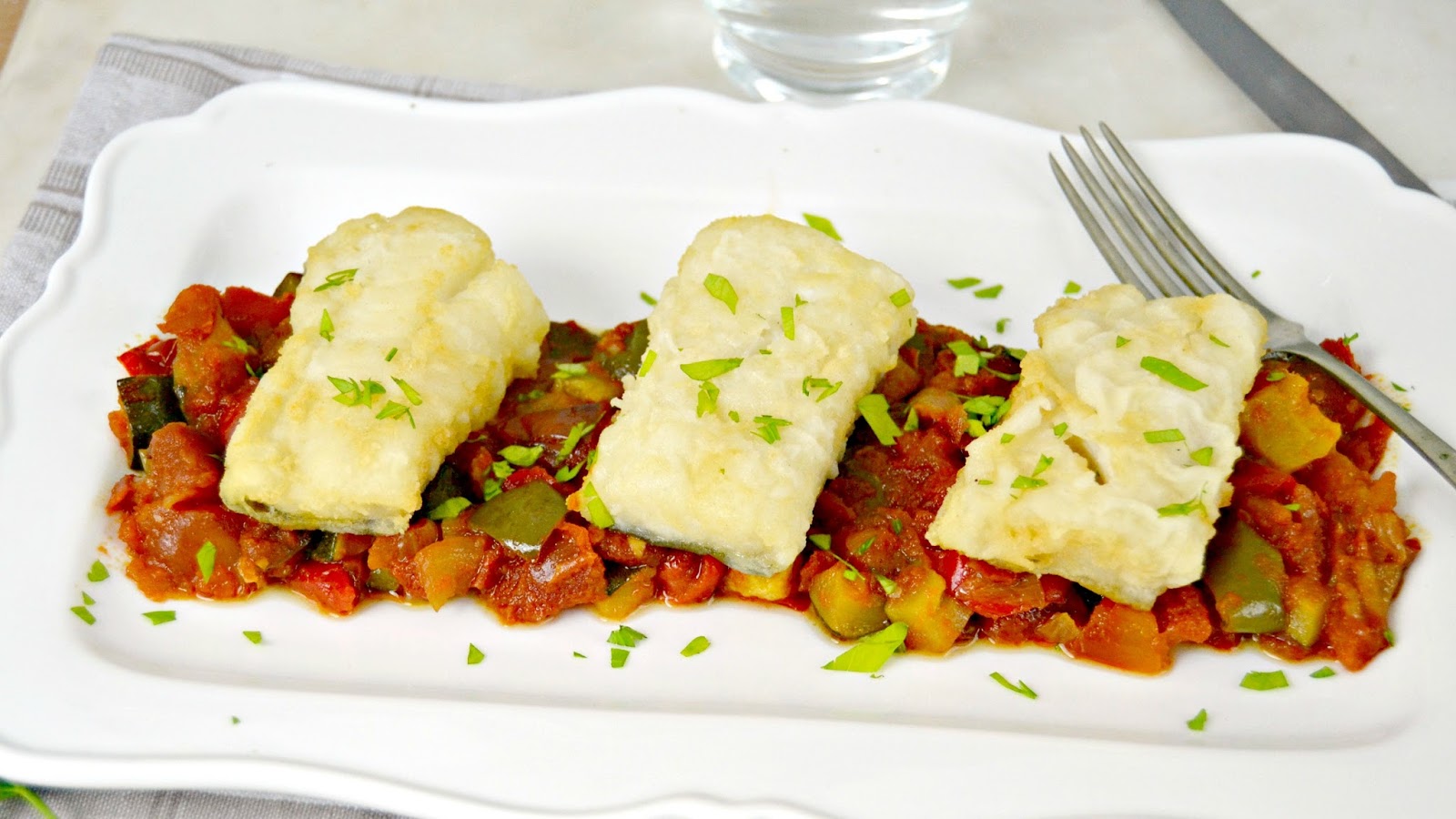 Bacalao con pisto. Receta tradicional