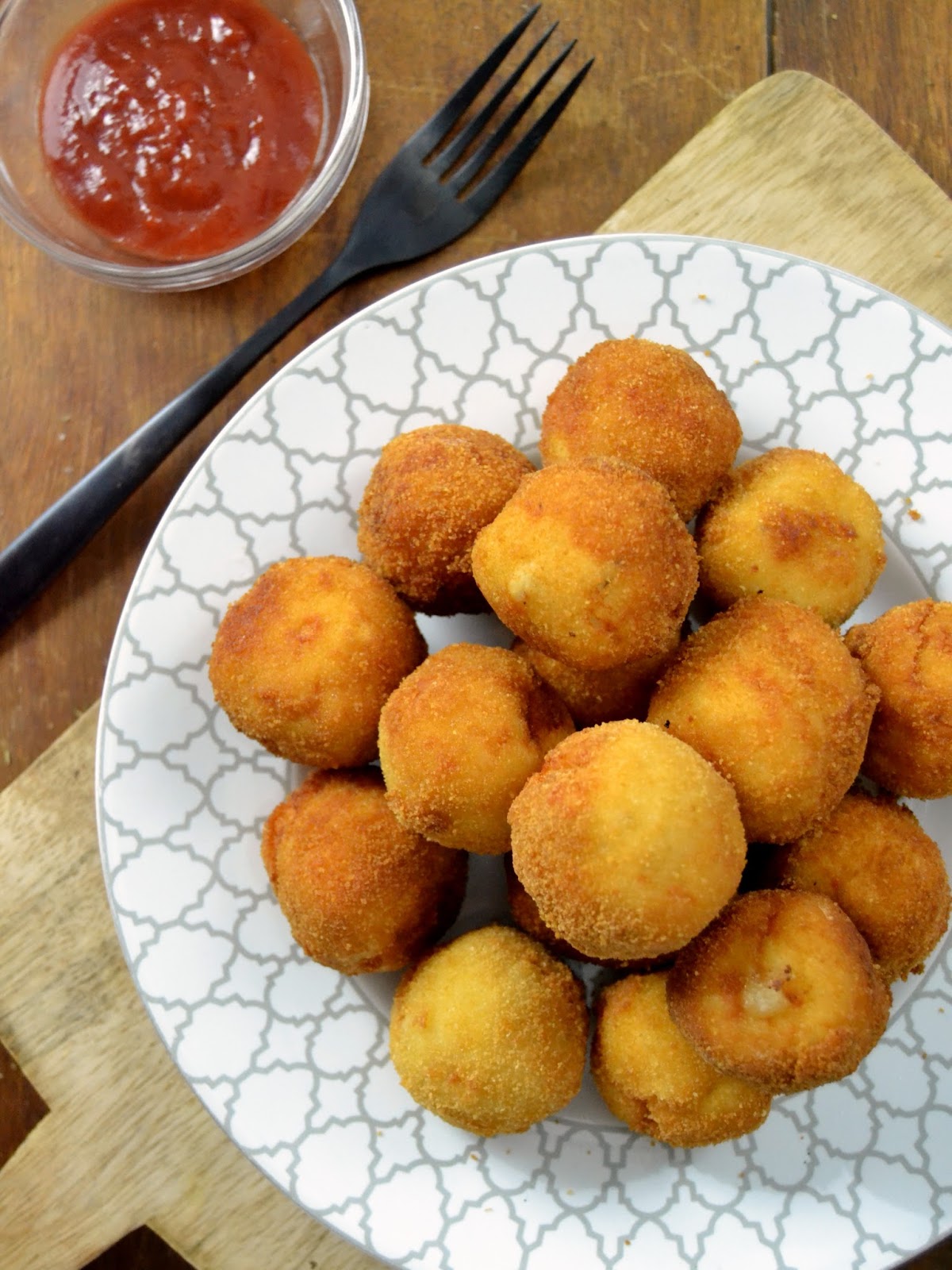 Bolitas de pollo con queso