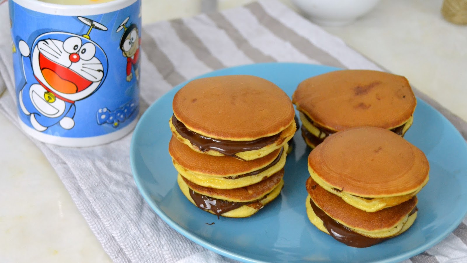 Cómo hacer dorayakis, los pastelitos favoritos de Doraemon