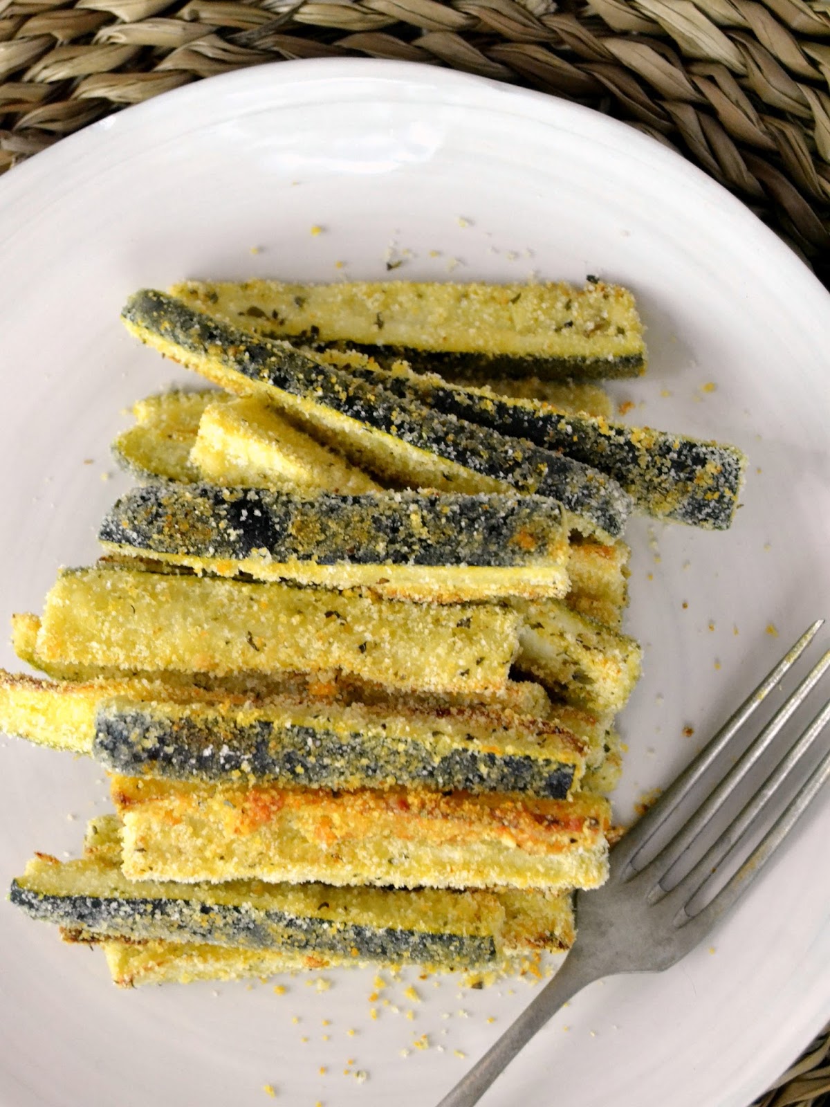 Palitos de calabacín al horno con parmesano