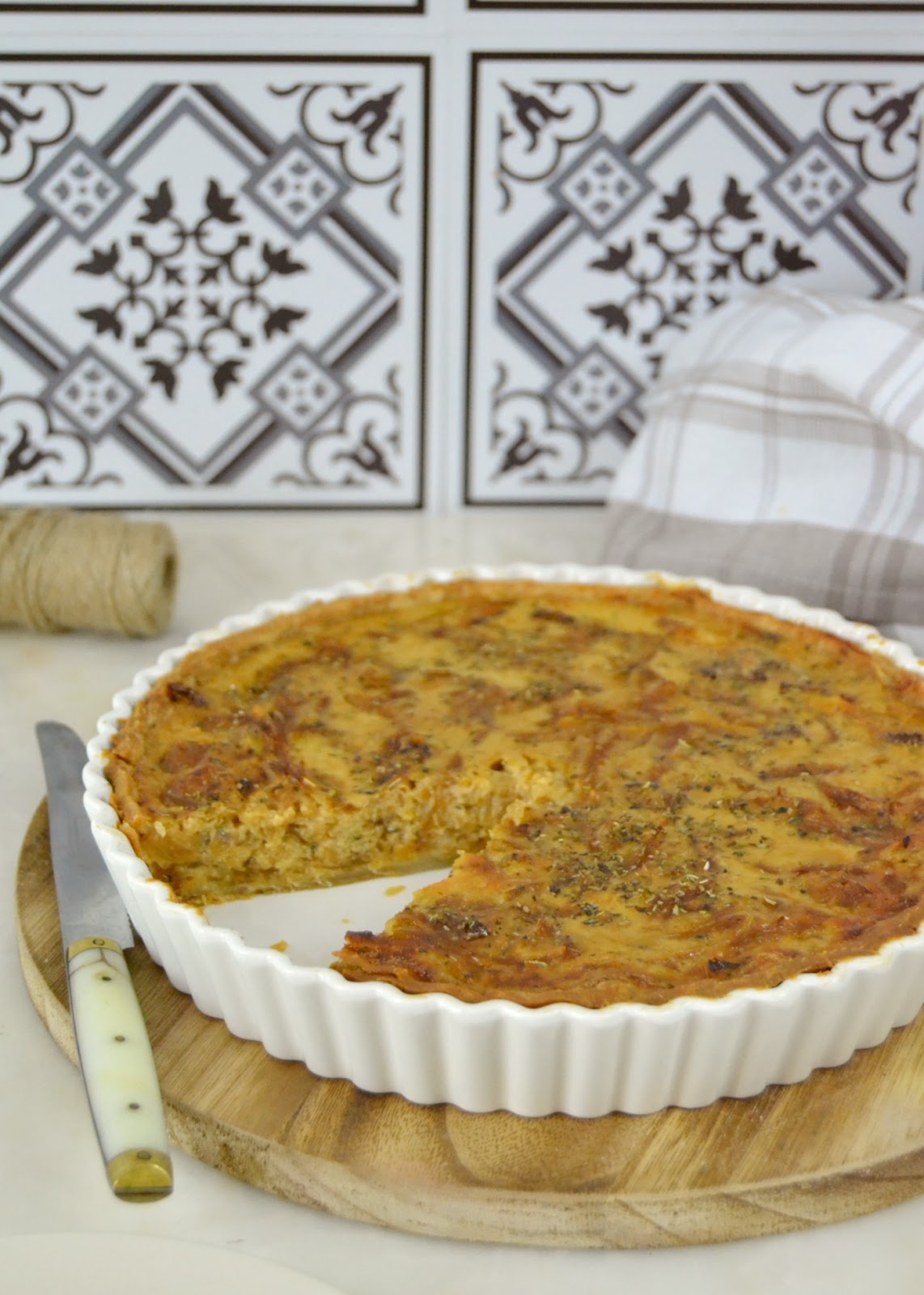 Tarta salada de cebolla y queso