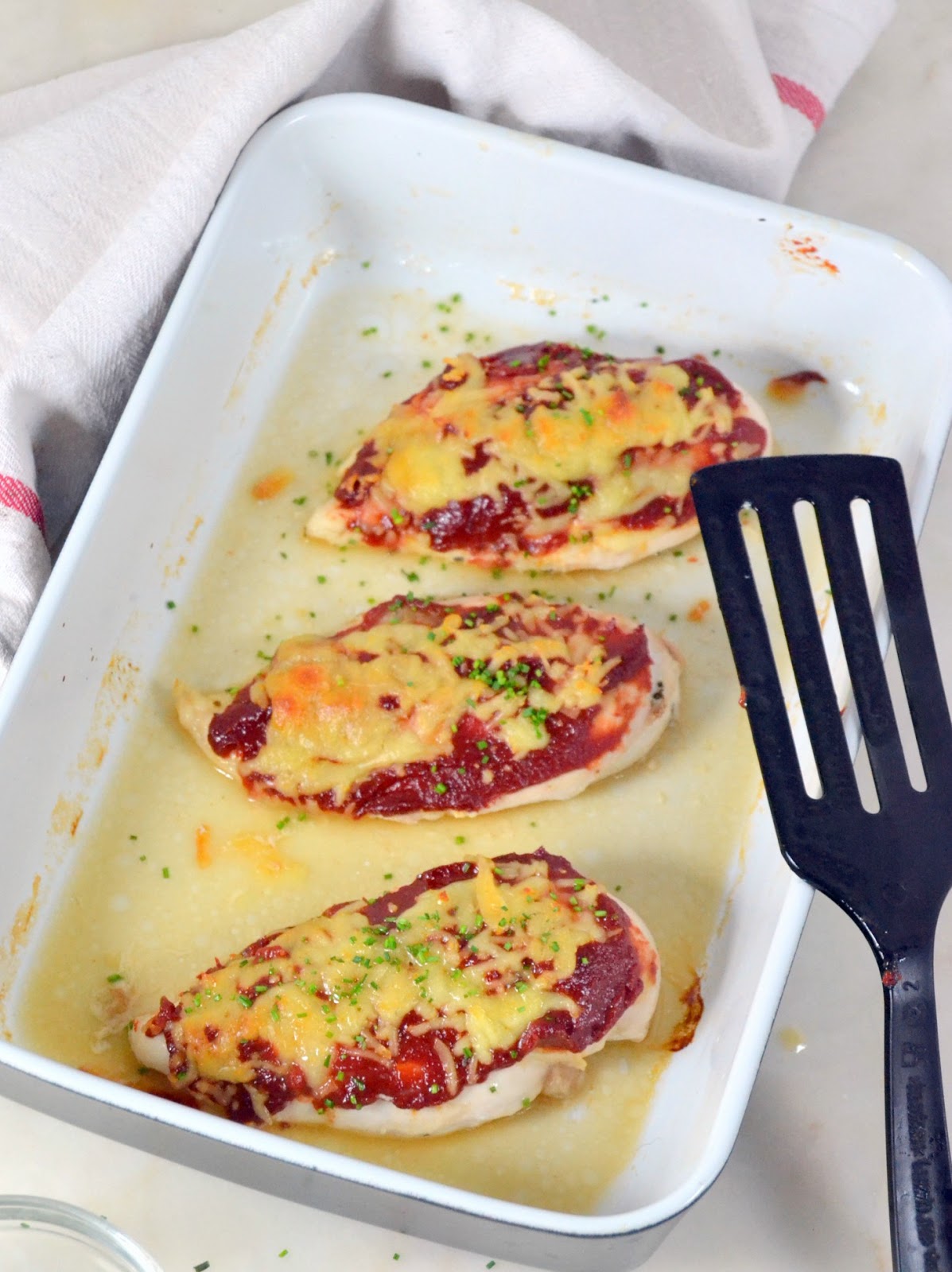 Pechugas al horno con tomate y mozzarella