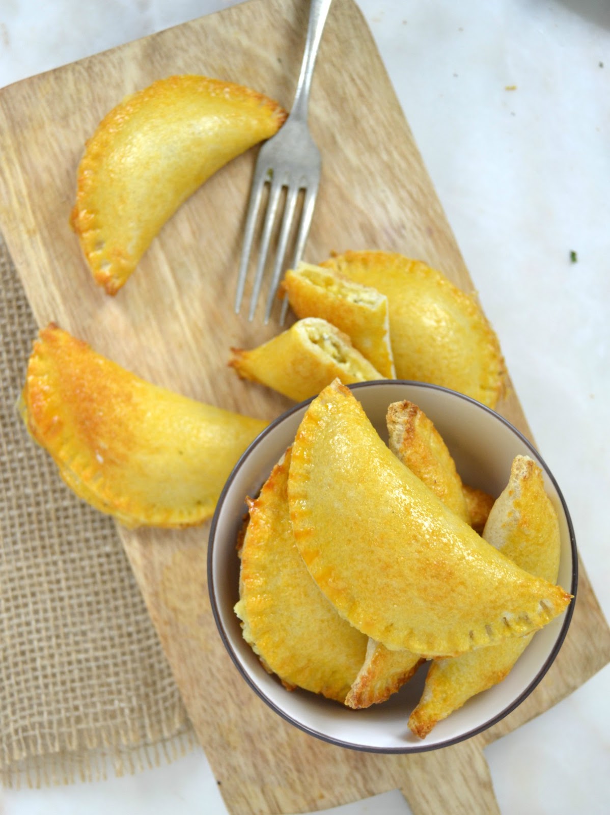 Empanadillas de queso con pan de molde