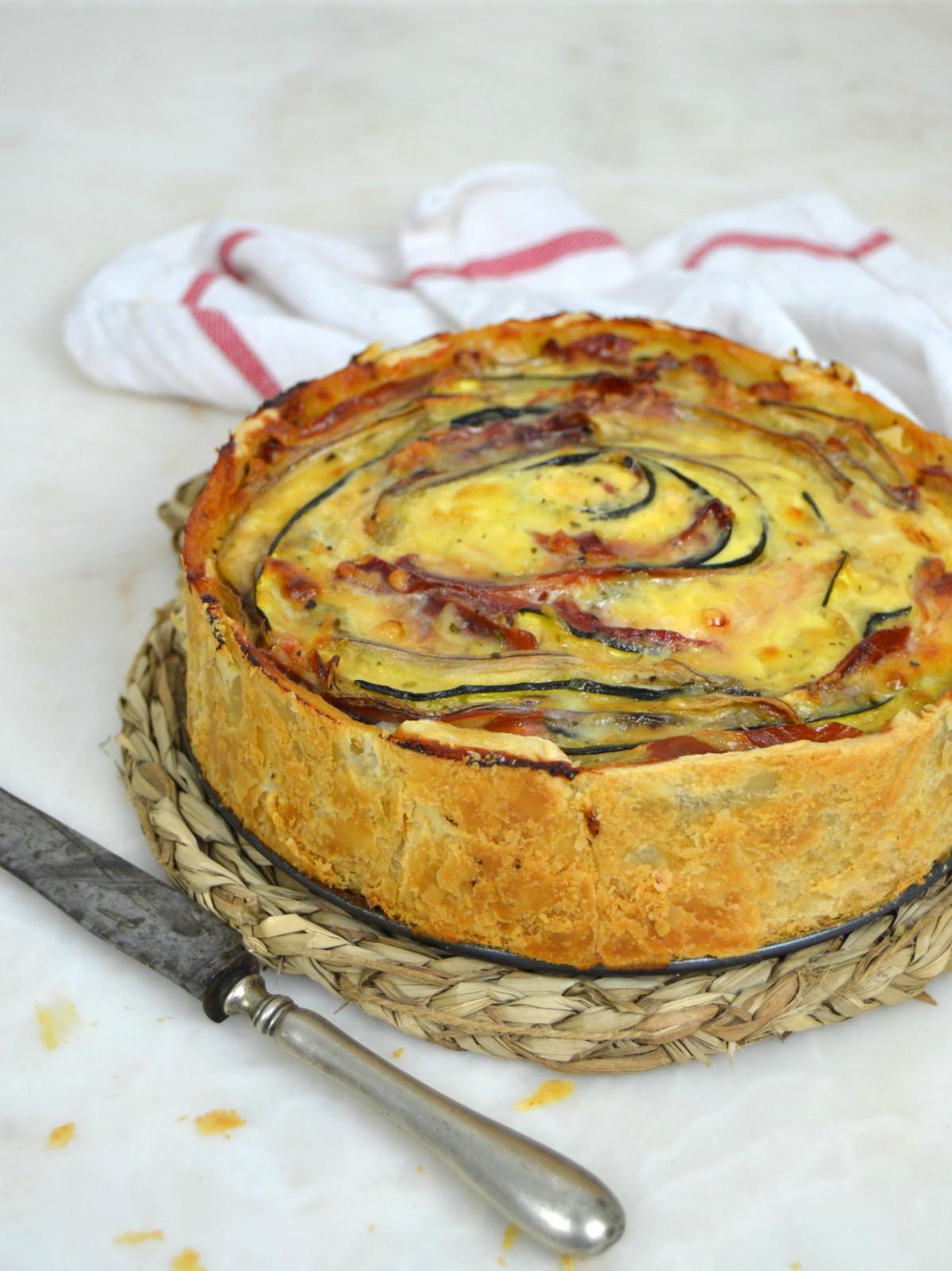 Quiche de verduras y jamón en espiral 