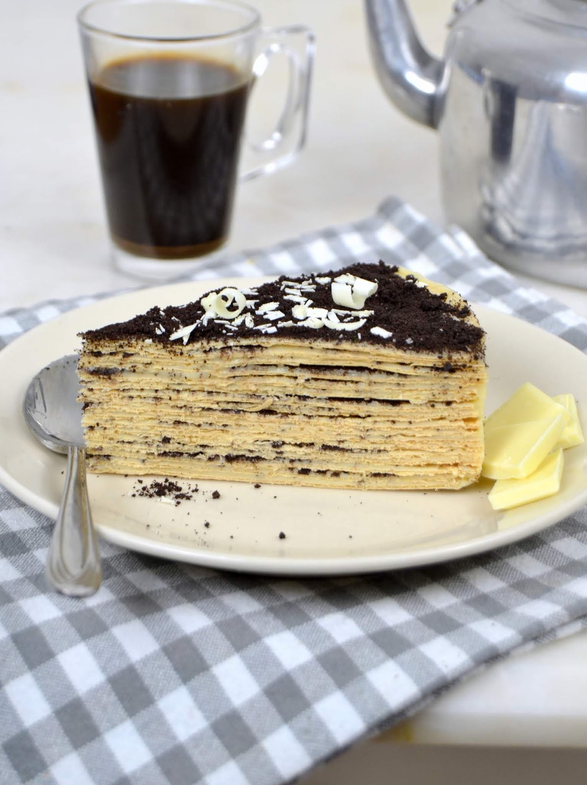 Tarta de obleas, chocolate blanco y Oreos ¡Sin horno!