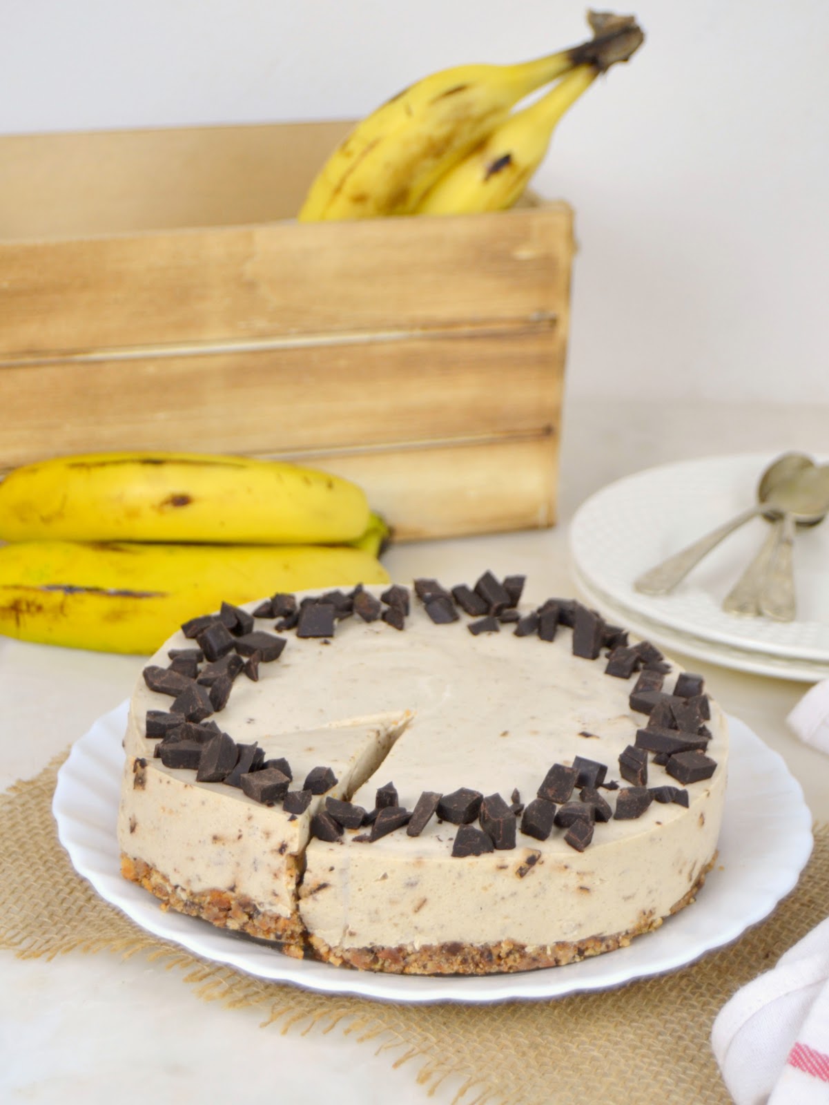 Tarta fría de plátano y chocolate sin horno