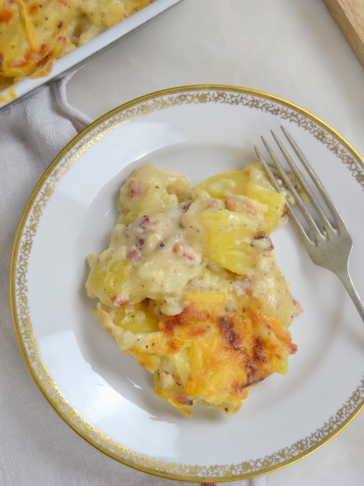 Patatas gratinadas con bechamel