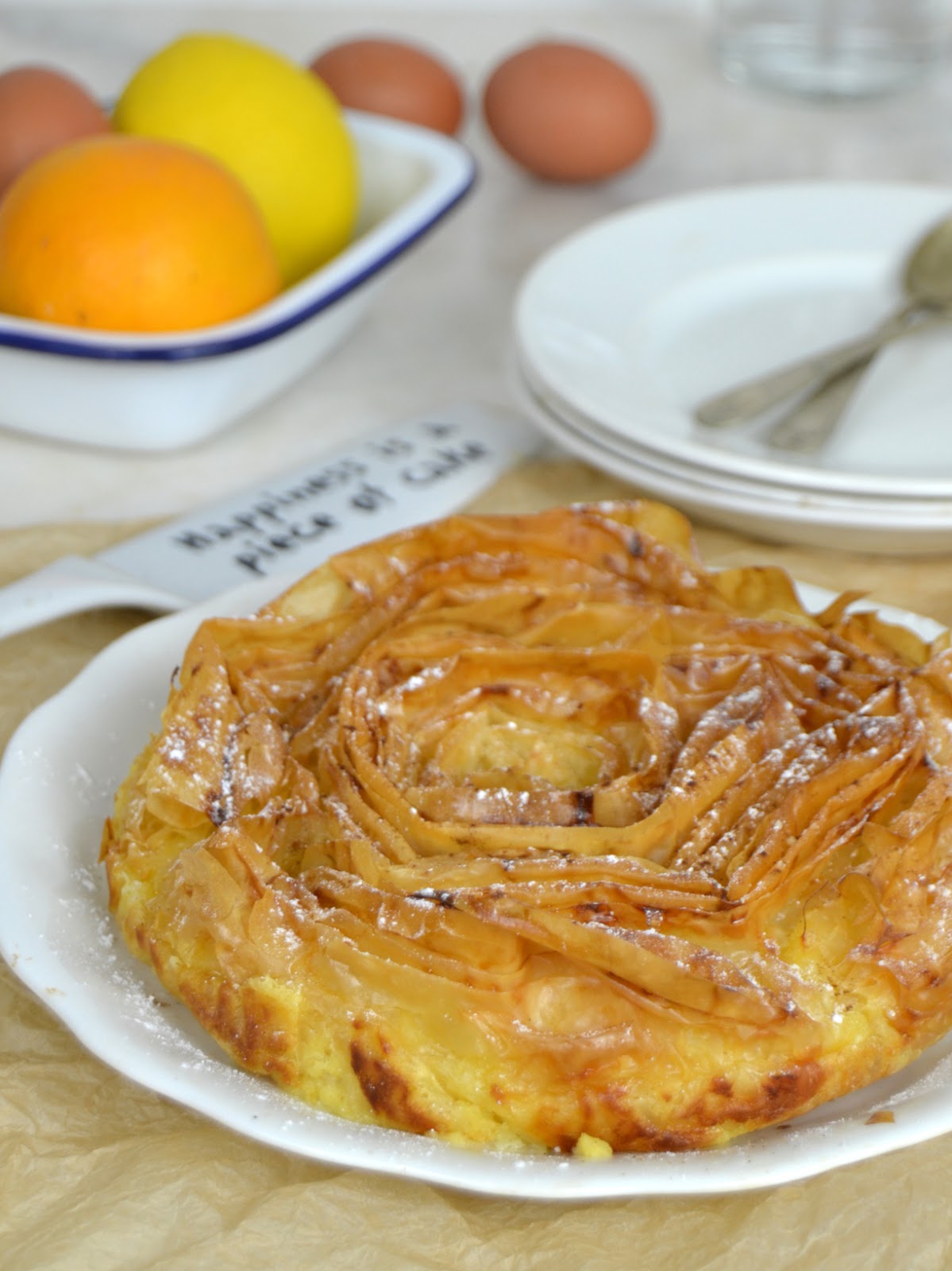 Tarta de masa filo y flan. Ruffle milk pie