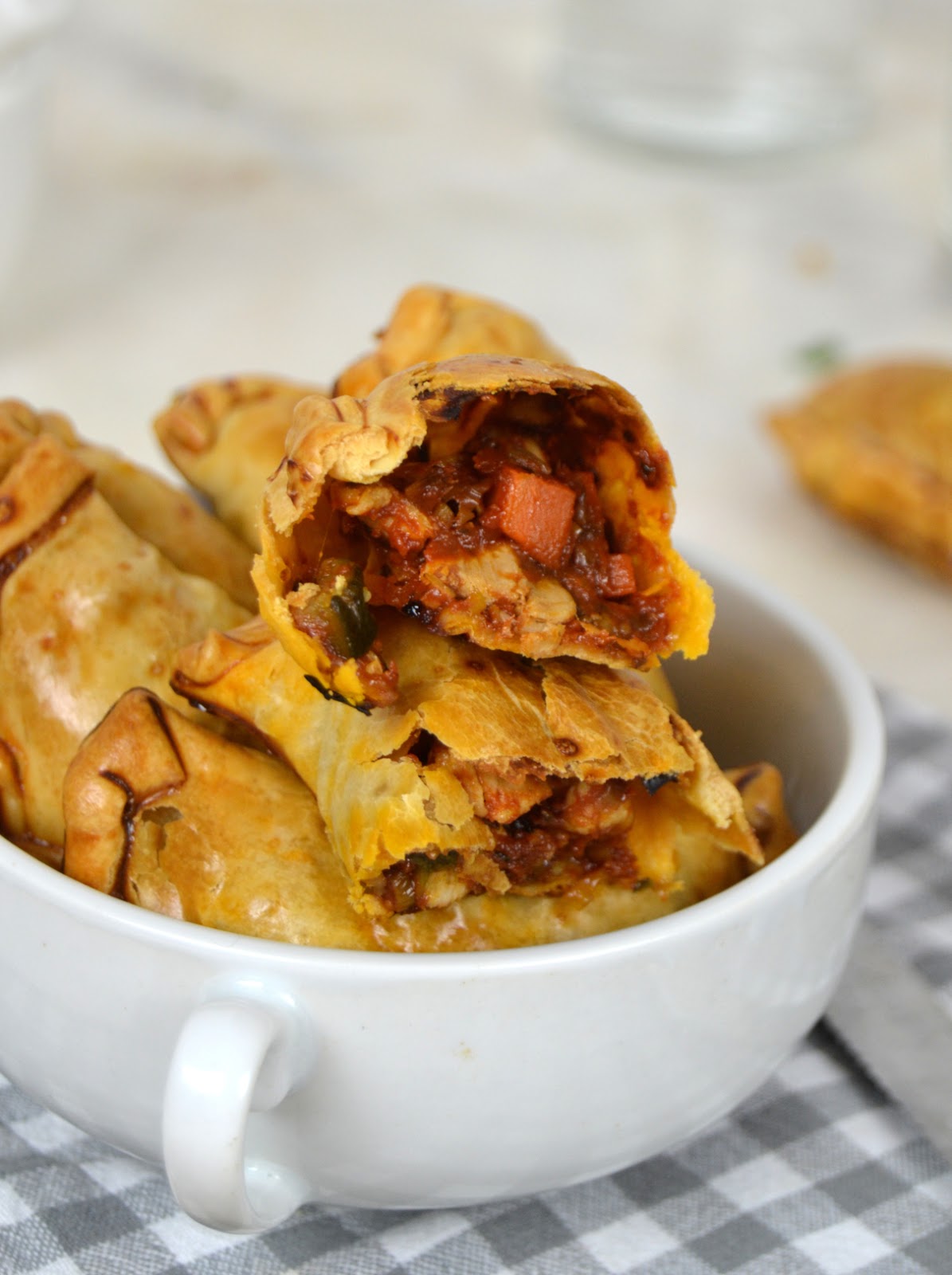 Empanadillas de pollo al horno