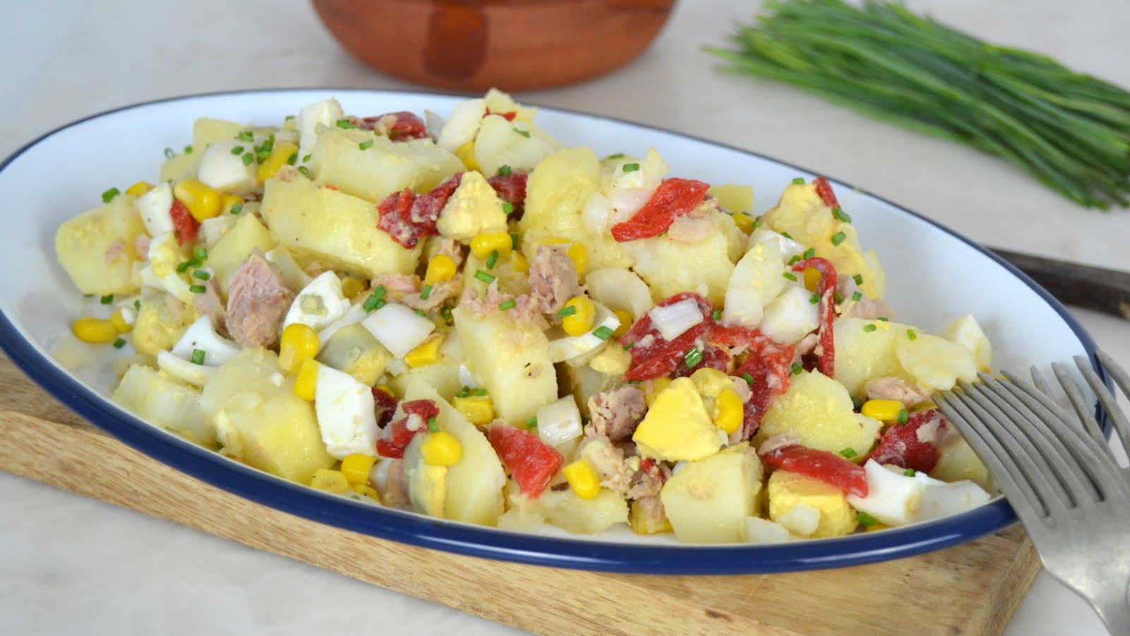 Ensalada de patata y atún ¡Fácil y rica!